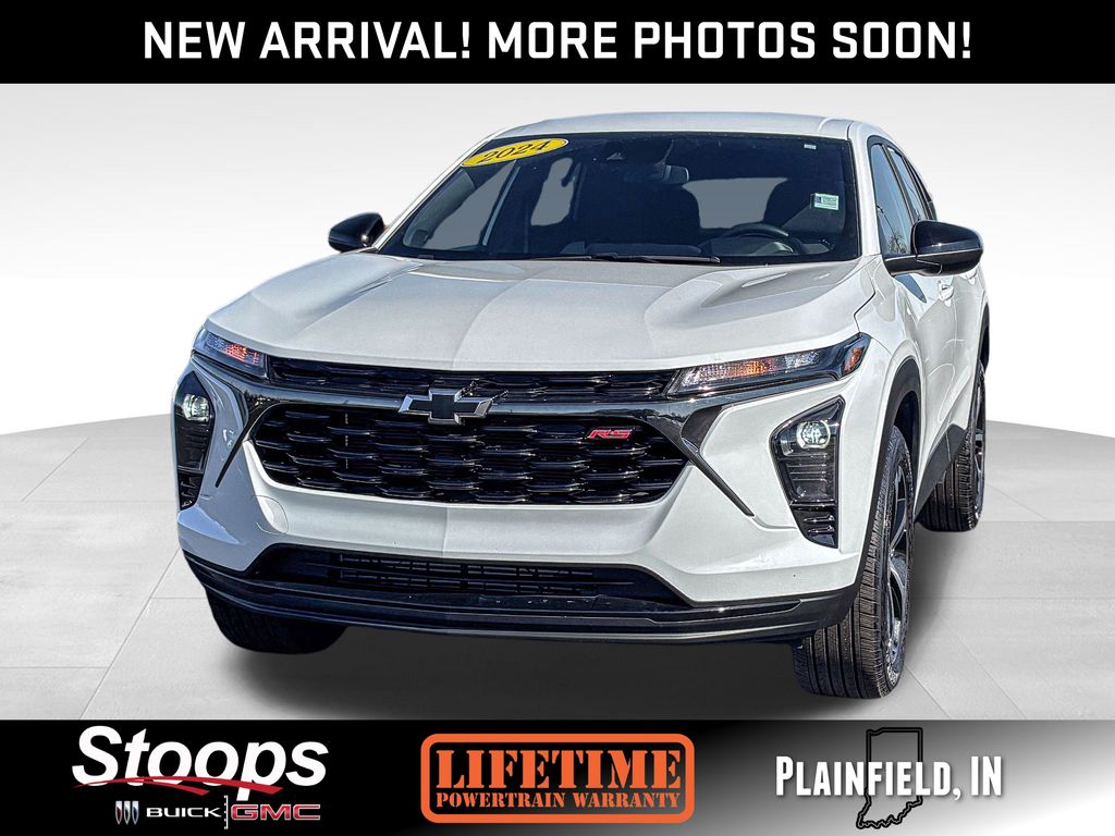 2024 Chevrolet Trax RS with 1RS FWD