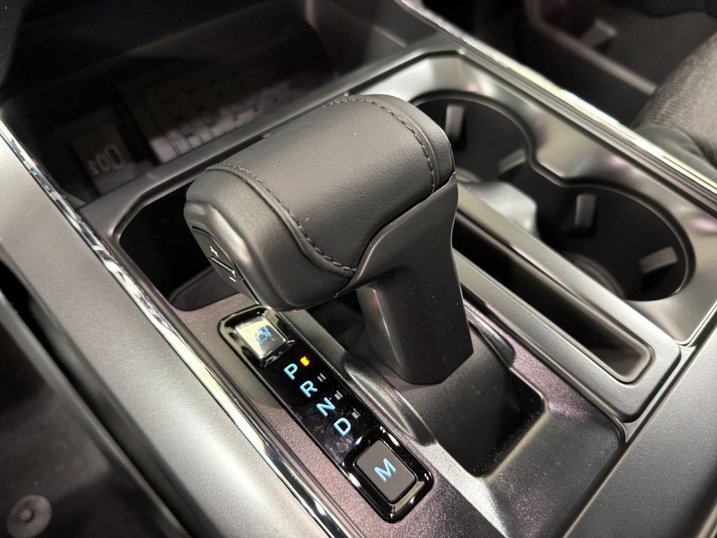 New 2026 White Ford XLT image 27