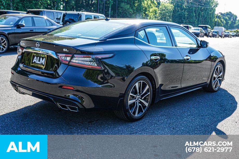 Used 2023 Black Nissan 3.5 SL image 6