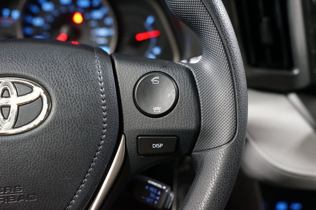 Thumbnail: 2014 Toyota RAV4 - 13