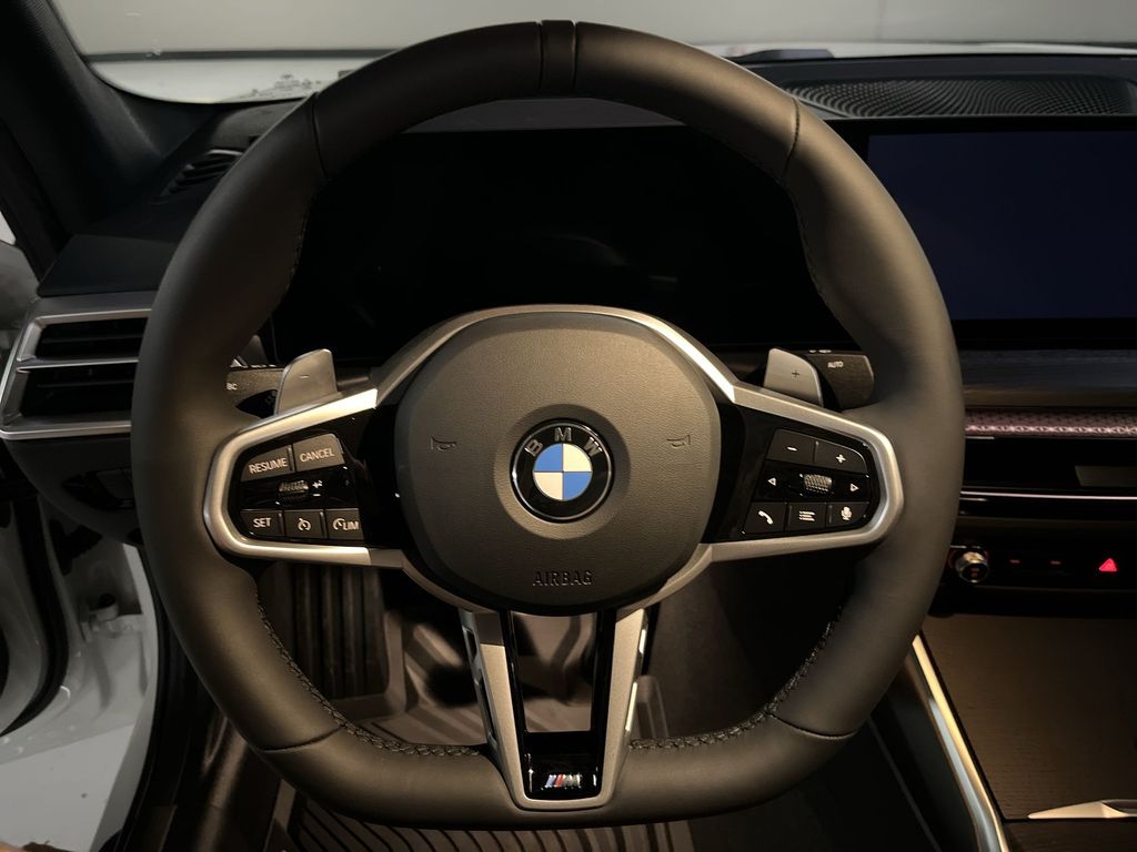 Thumbnail: 2025 BMW 3 Series - 14