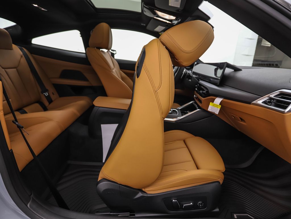 Thumbnail: 2026 BMW 4 Series - 27