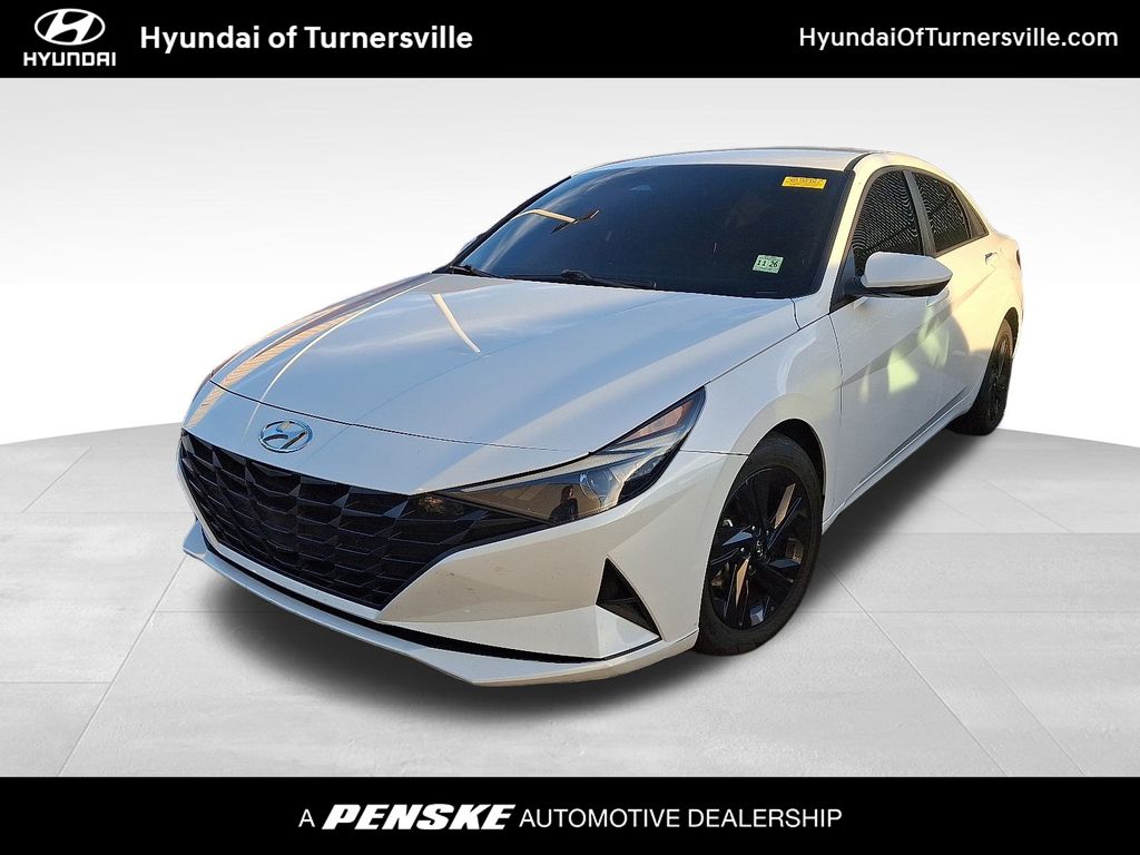 Thumbnail: 2021 Hyundai Elantra - 1