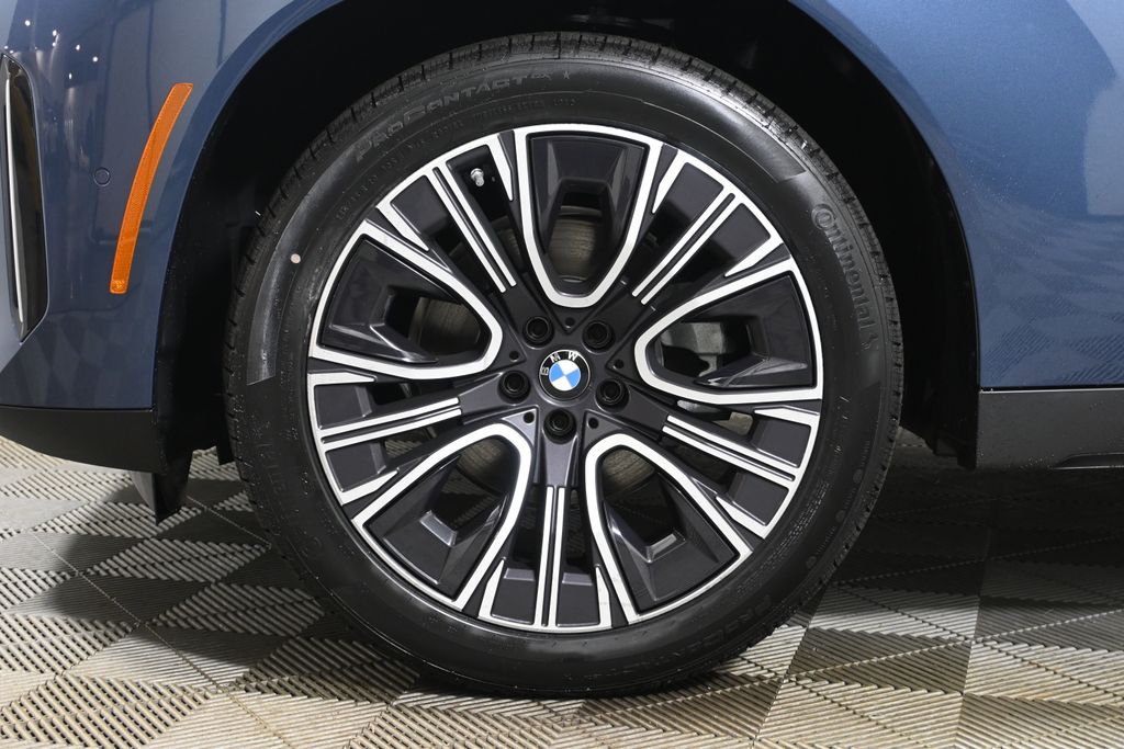 Thumbnail: 2026 BMW X3 - 12