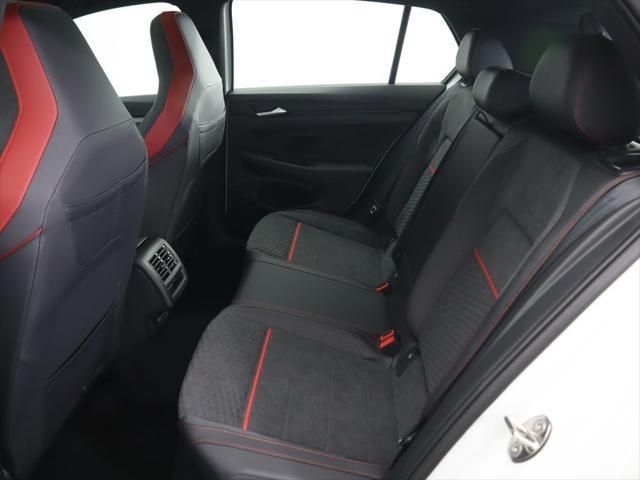 Thumbnail: 2025 Volkswagen Golf - 22