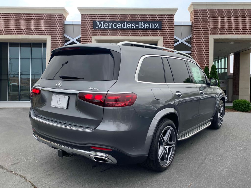 2025 Mercedes-Benz GLS 450 4MATIC 5
