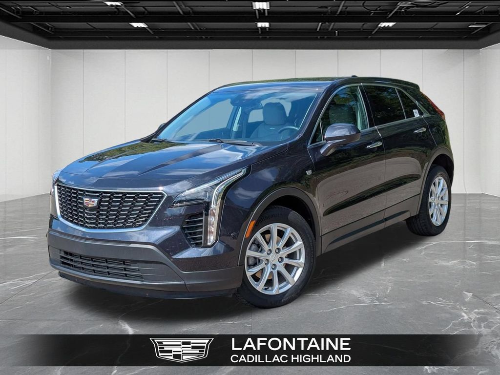 2023 Cadillac XT4 Luxury