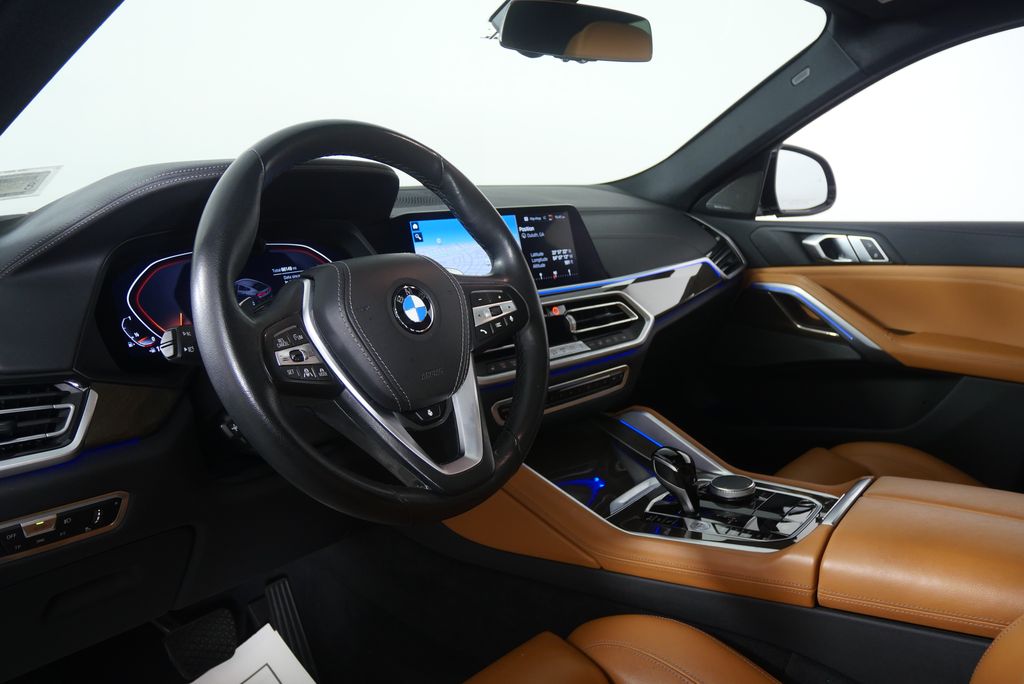 Thumbnail: 2022 BMW X6 - 11