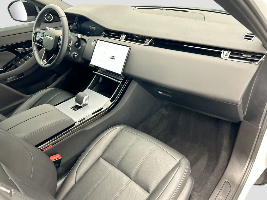 Thumbnail: 2025 Land Rover Range Rover Evoque - 16