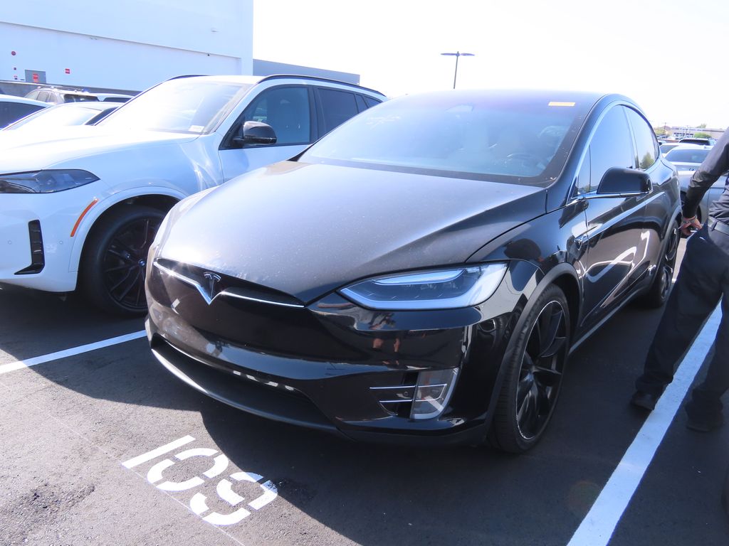 Thumbnail: 2017 Tesla Model X - 2