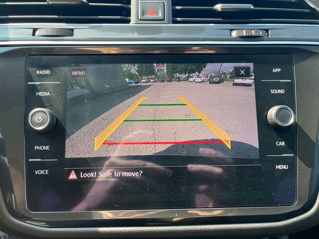2018 Volkswagen Tiguan 2.0T SE photo