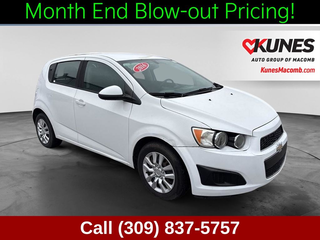 2016 Chevrolet Sonic LS Hatchback FWD