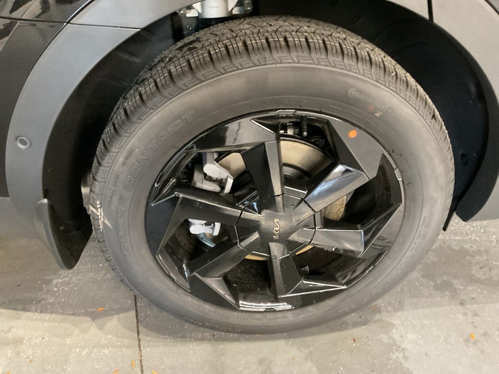 New 2026 Black Kia SX Prestige image 24