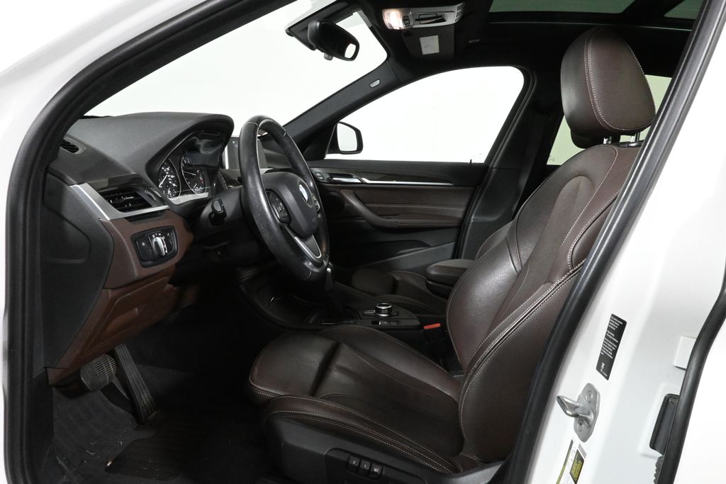 Thumbnail: 2018 BMW X1 - 3