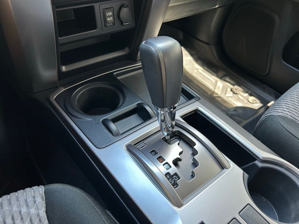 Thumbnail: 2019 Toyota 4Runner - 28