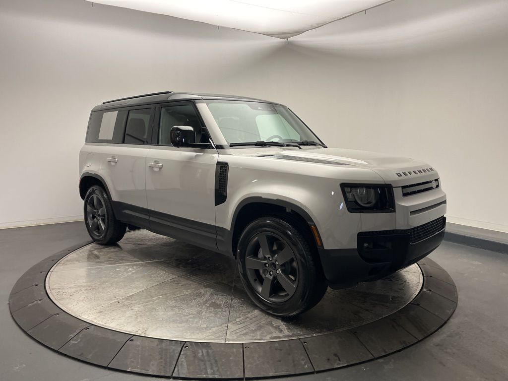 Thumbnail: 2026 Land Rover Defender - 7