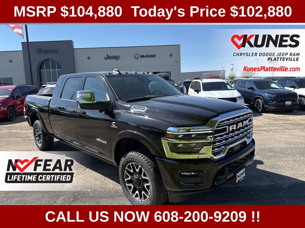 Diamond Black Crystal Pearlcoat 2026 RAM 2500 Pickup Truck Four-Wheel Drive 8-Speed Automatic