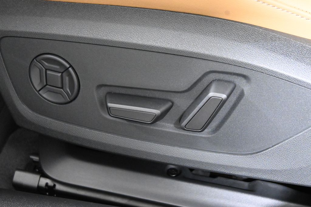 Thumbnail: 2026 Audi A6 - 28