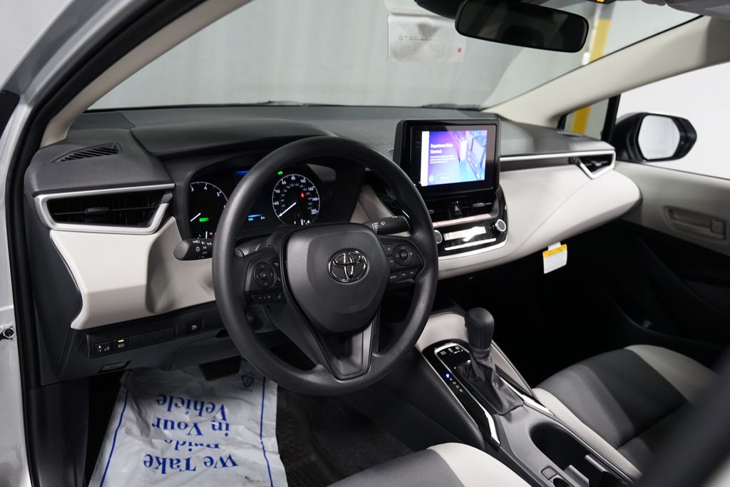 Thumbnail: 2025 Toyota Corolla - 11