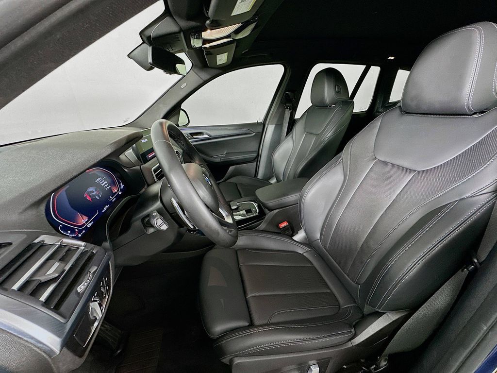 Thumbnail: 2023 BMW X3 - 21