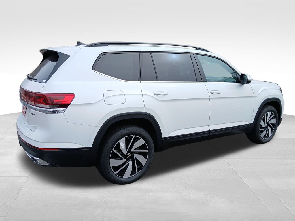 New 2026 White Volkswagen 2.0T SE w/Technology image 5