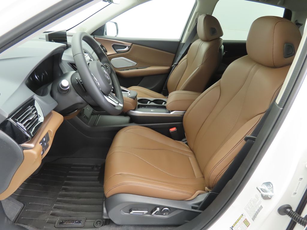 Thumbnail: 2025 Acura RDX - 19