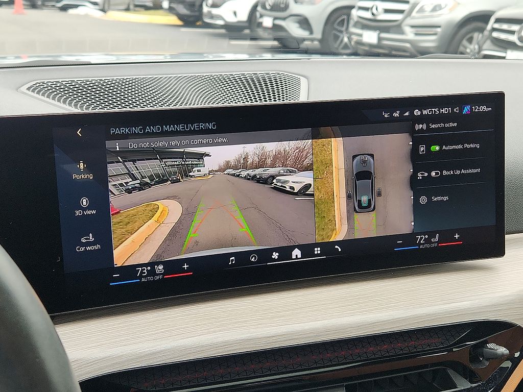 Thumbnail: 2025 BMW i4 - 19