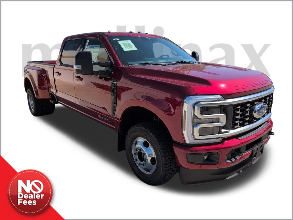 2026 Ford F-350 Super Duty Platinum's photo