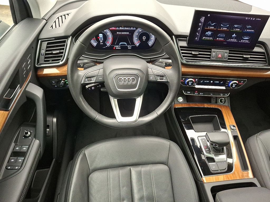 Thumbnail: 2021 Audi Q5 - 11