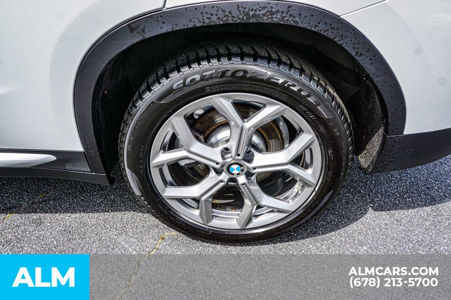 2025 BMW X4 30i - Photo 17