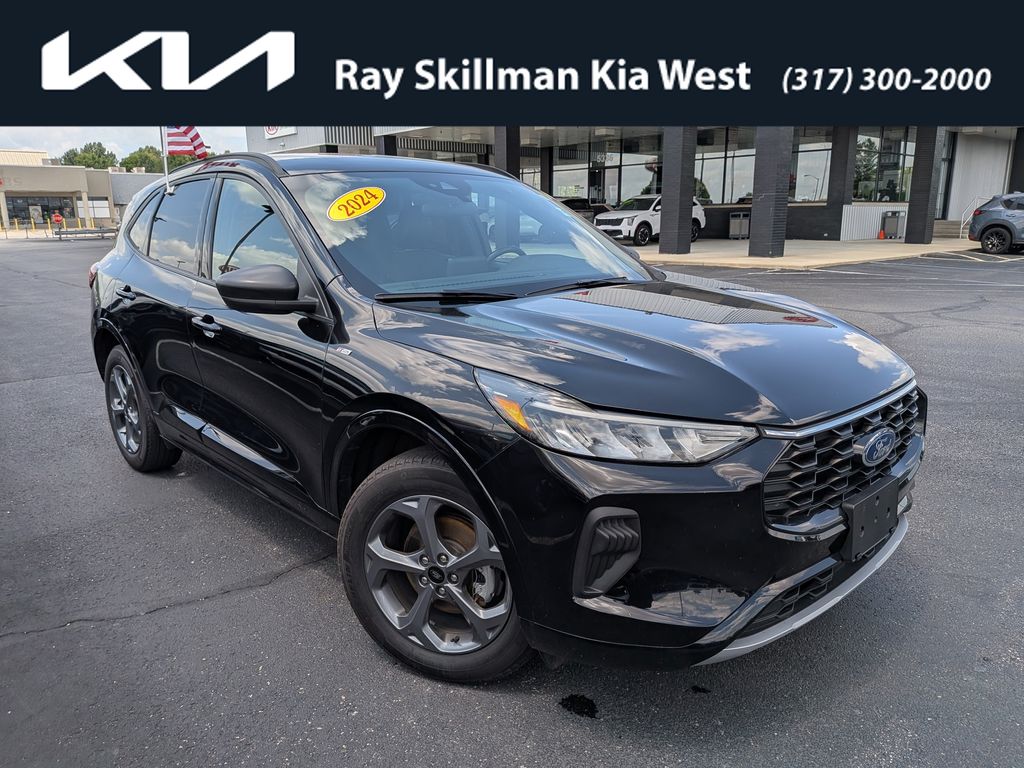 2024 Ford Escape ST-Line