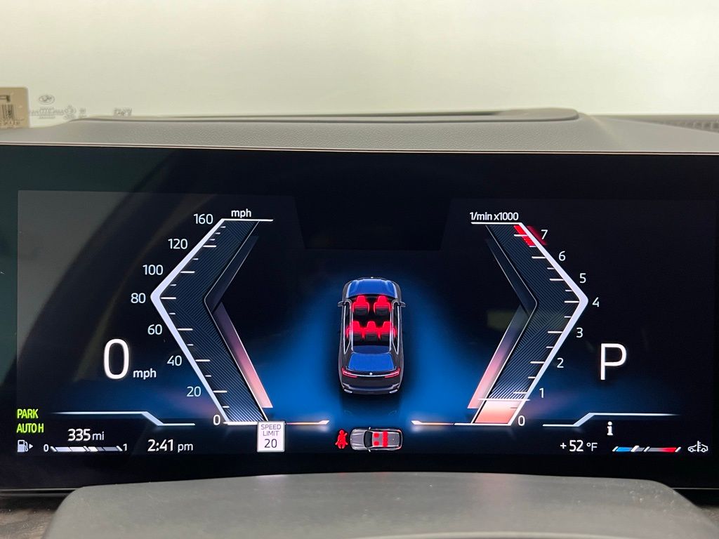 Thumbnail: 2024 BMW X7 - 17