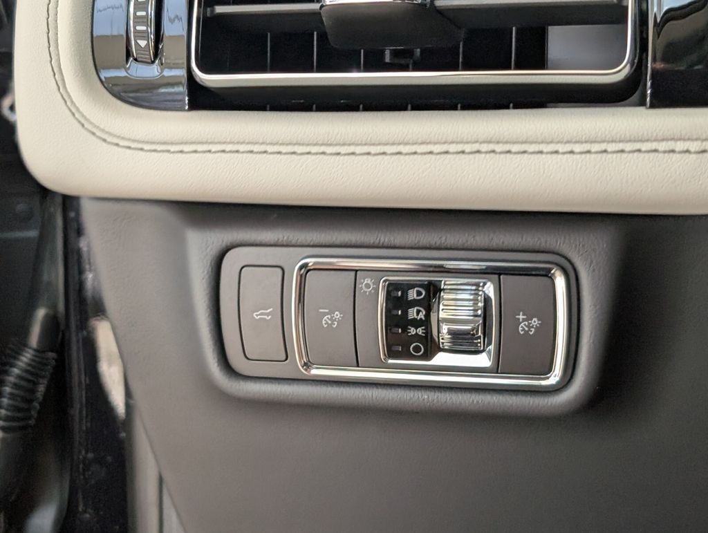 new 2026 Lincoln Aviator car, priced at $61,385