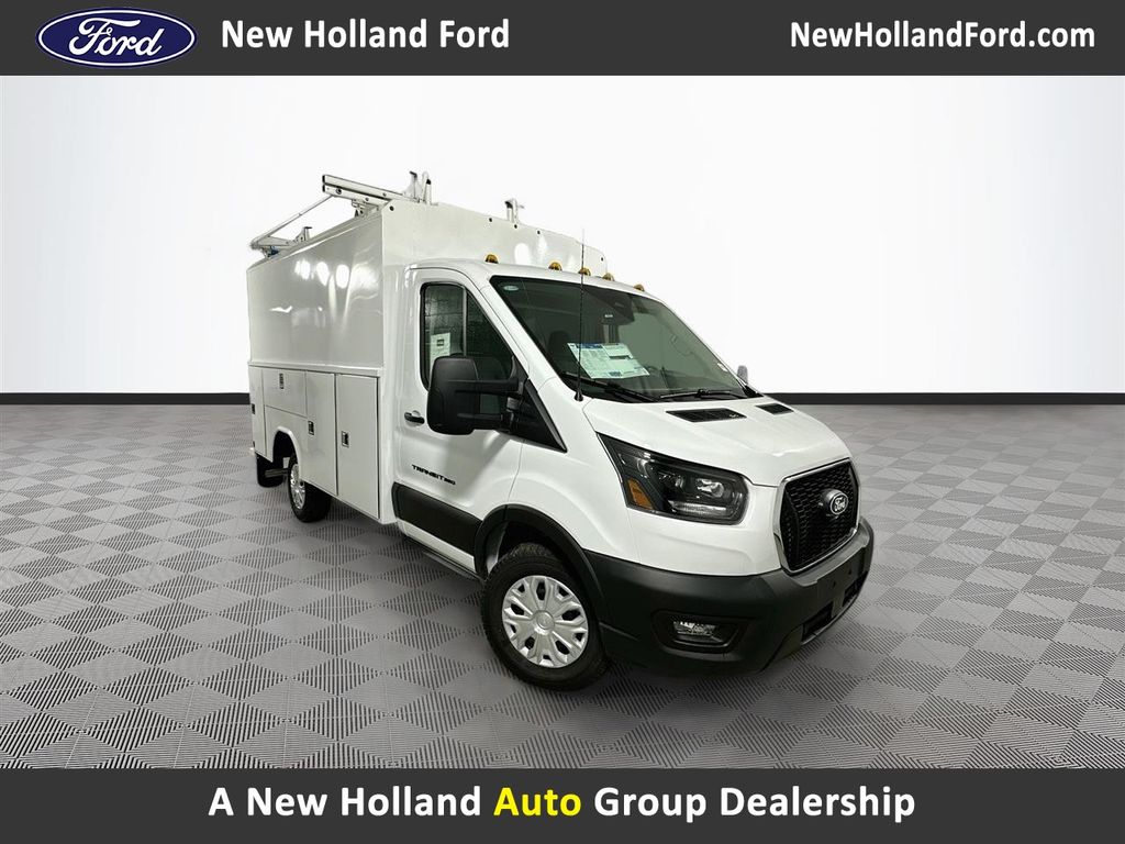 Oxford White 2026 Ford Transit Chassis Van Rear-Wheel Drive 