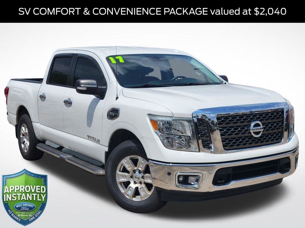 Glacier White 2017 Nissan Titan Pickup Truck Four-Wheel Drive 7-Speed Automatic