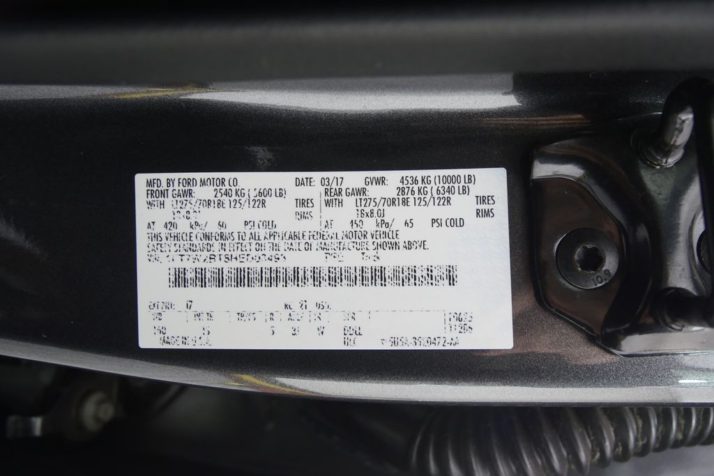 Thumbnail: 2017 Ford Econoline - 18