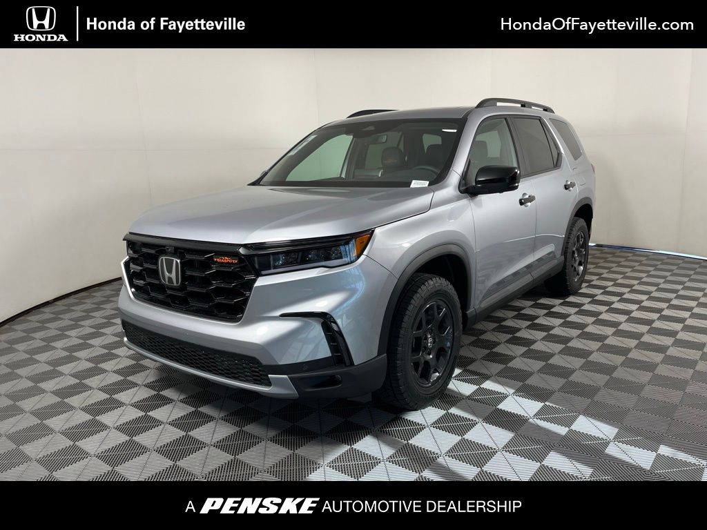 2025 Honda Pilot TrailSport -
                Fayetteville, AR