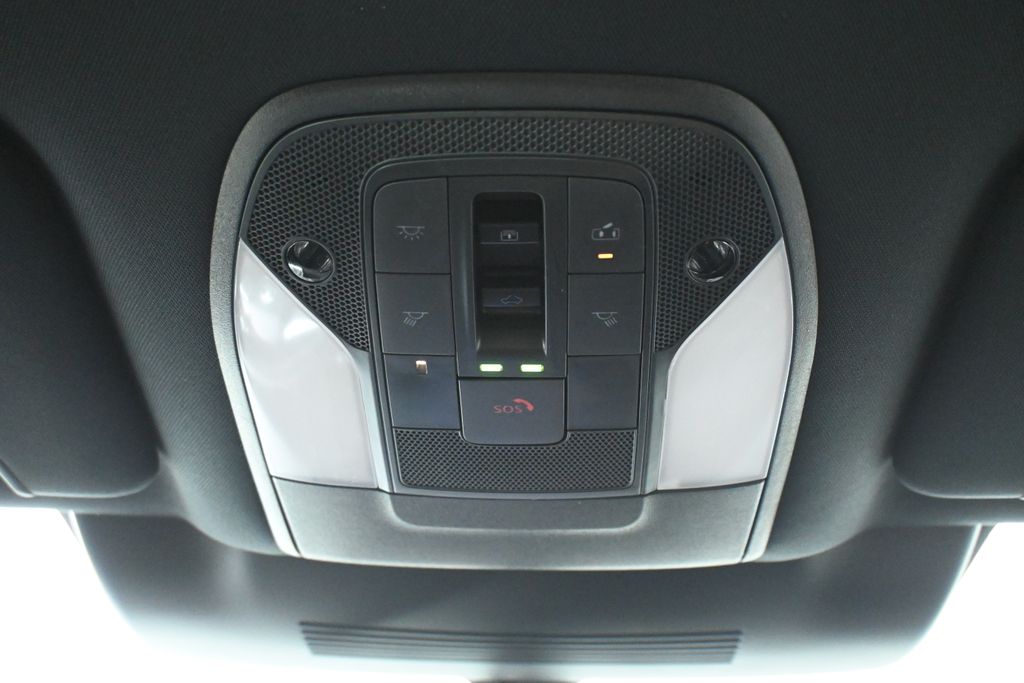 Thumbnail: 2026 INFINITI QX60 - 16