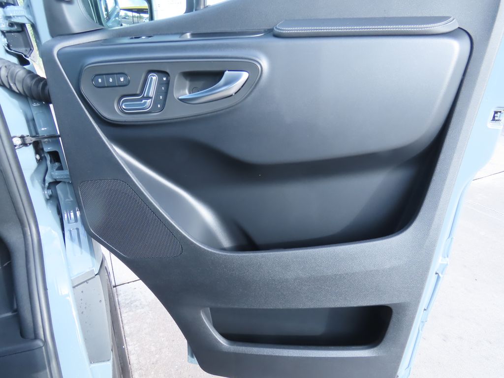 Thumbnail: 2026 Mercedes-Benz Sprinter - 23