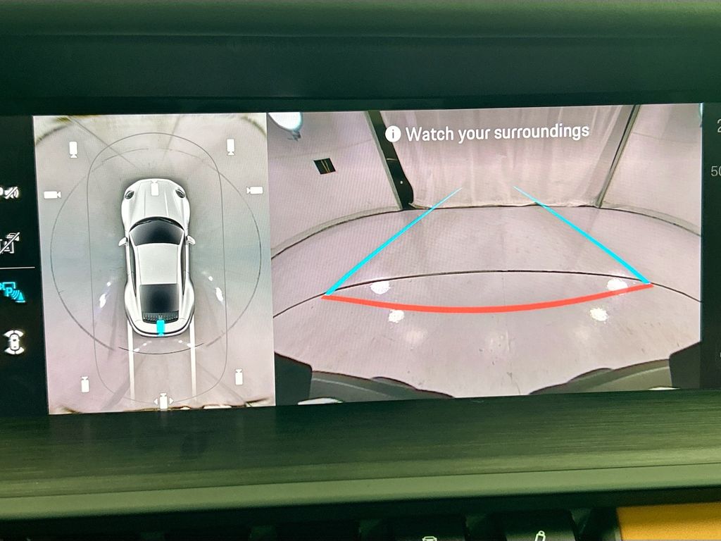 Thumbnail: 2026 Porsche 911 - 17