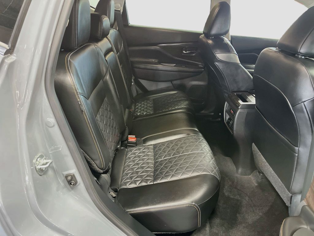 Used 2024 Boulder Gray Pearl Nissan Platinum image 29