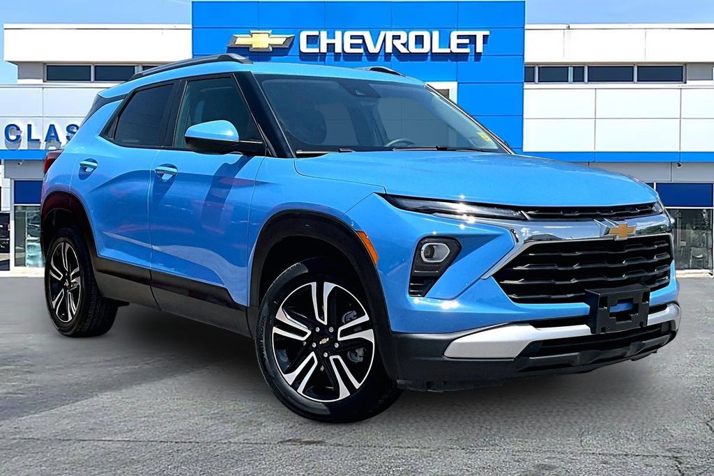 Fountain Blue 2024 Chevrolet Trailblazer SUV / Crossover Four-Wheel Drive 9-Speed Automatic