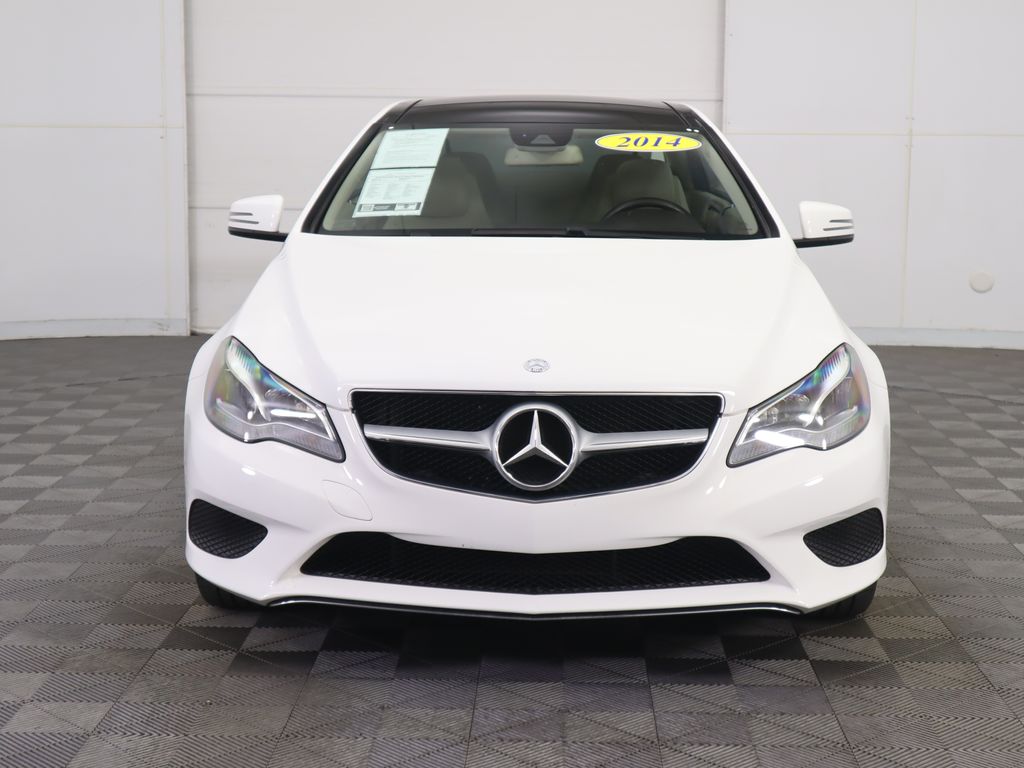 Thumbnail: 2014 Mercedes-Benz E-Class - 2