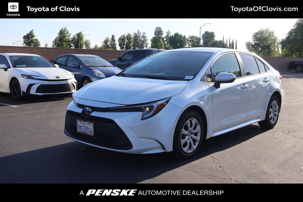 2024 Toyota Corolla LE -
                Clovis, CA