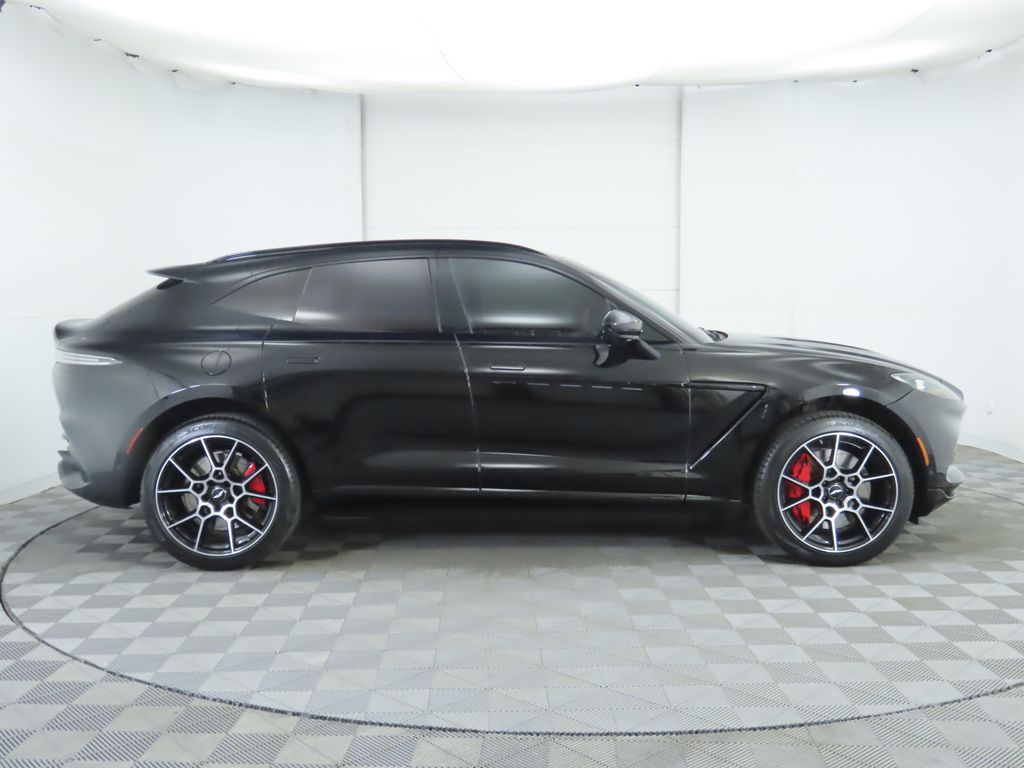 Thumbnail: 2021 Aston Martin DBX - 4
