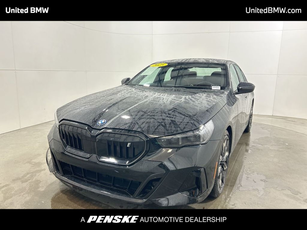 Thumbnail: 2025 BMW i5 - 1