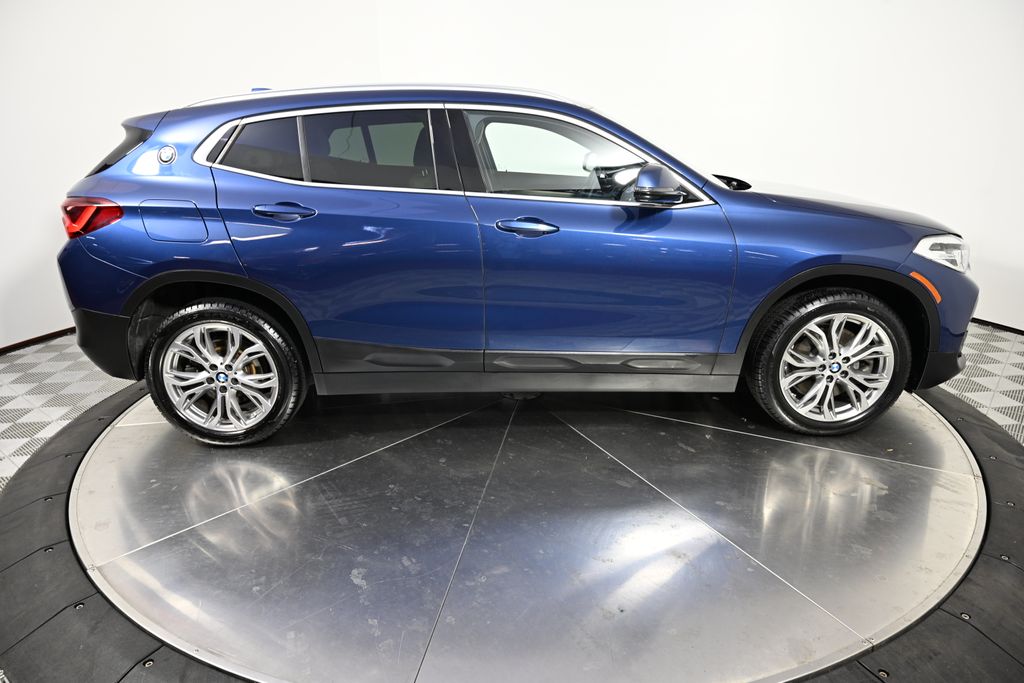 2022 BMW X2 xDrive28i 6