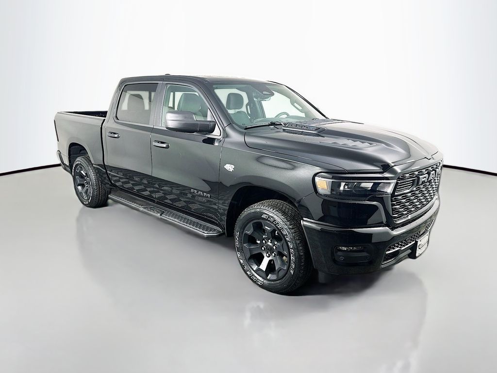 2026 RAM 1500 Express Crew Cab 4WD