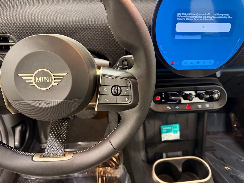 Thumbnail: 2026 MINI Cooper - 14