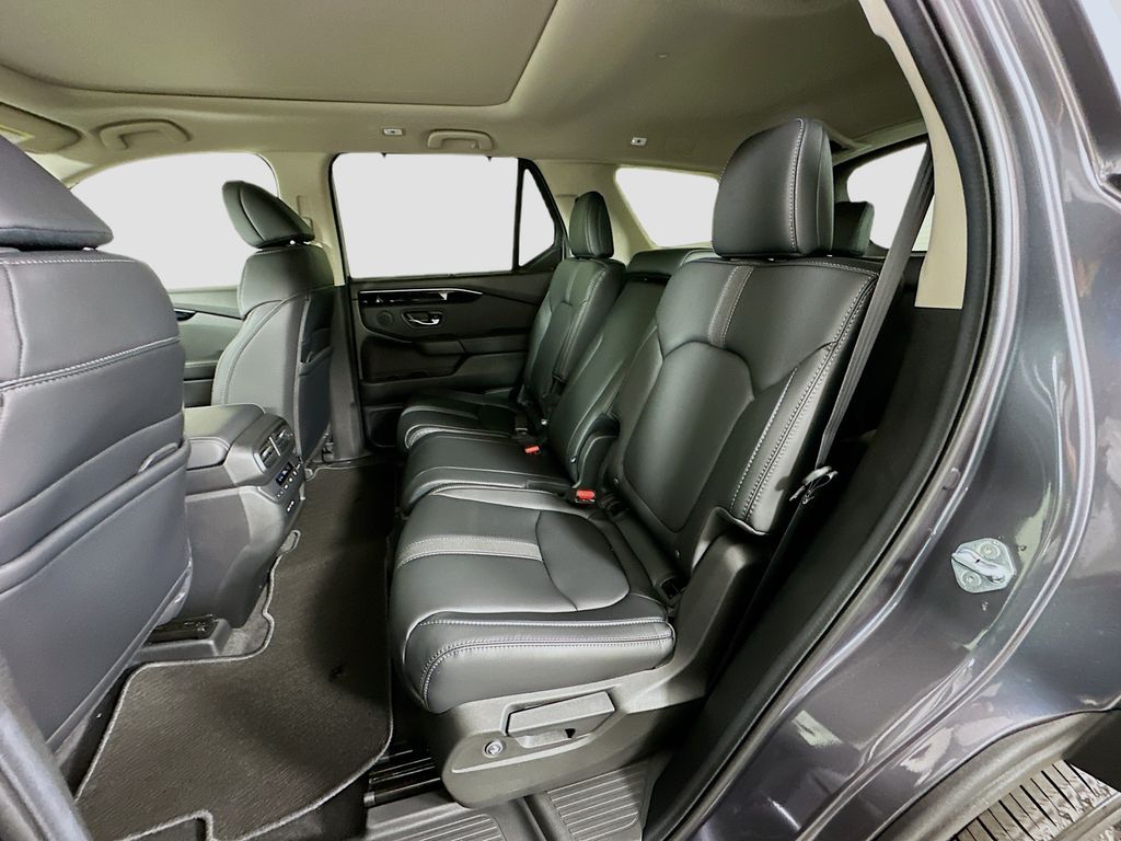 Thumbnail: 2025 Honda Pilot - 17